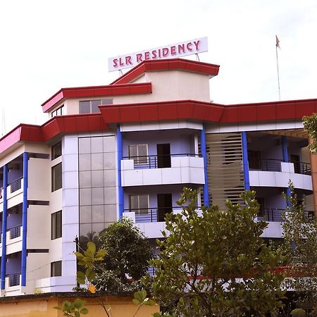 Slr Residency Hotell Subrahmanya Exteriör bild