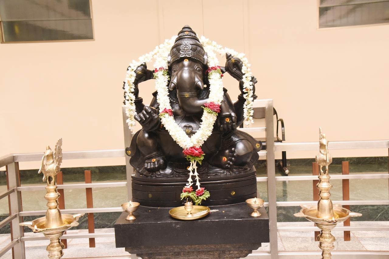 Slr Residency Hotell Subrahmanya Exteriör bild